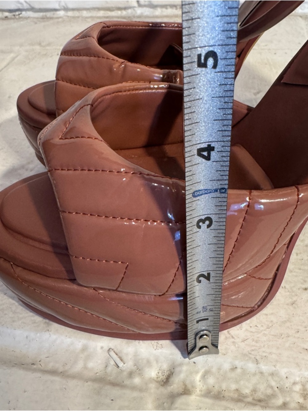 NWT ALDO Pillow Walk Quilted Patent Leather Platform Block Heel Sandals, size 9 - Picture 9 of 9